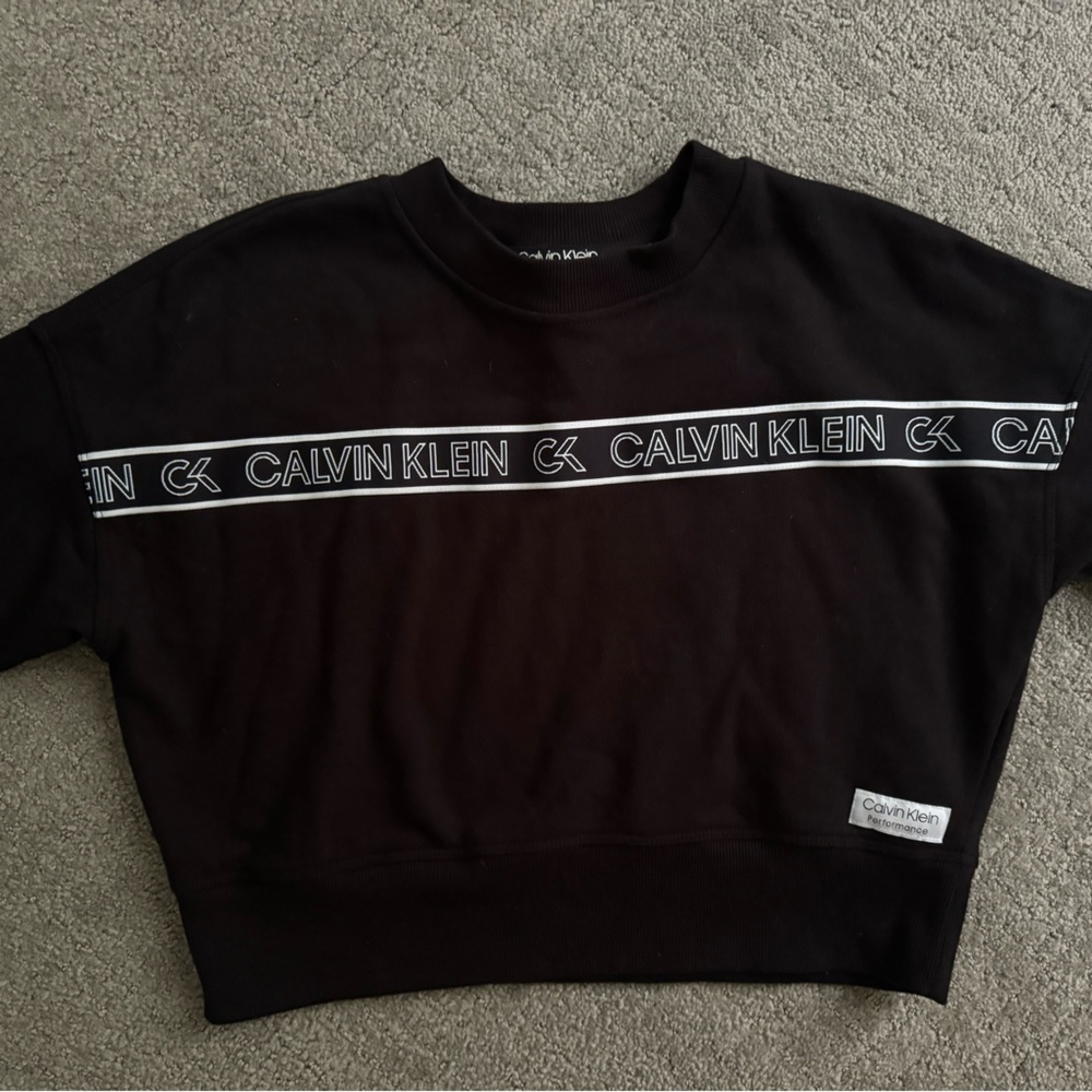 Calvin Klein cropped sweater
